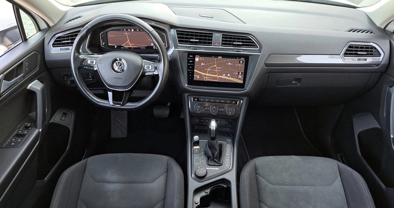 Volkswagen Tiguan Allspace cena 137900 przebieg: 125030, rok produkcji 2019 z Rawicz małe 704